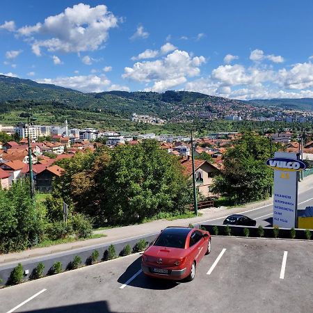 Sleep And Drive Cosy Apartamento Saraievo Exterior foto