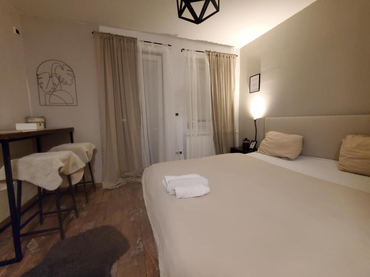 Sleep And Drive Cosy Apartamento Saraievo Exterior foto